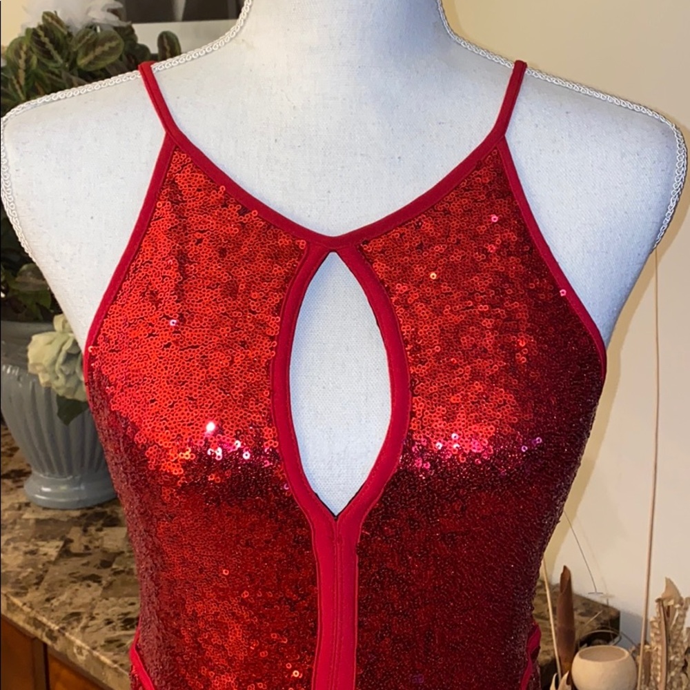 Formal dress NEW without tags - Picture 2 of 6